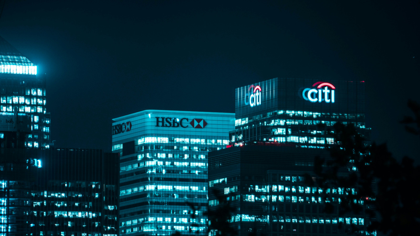 Financial Services Accelerate Compliance Reporting at Scale